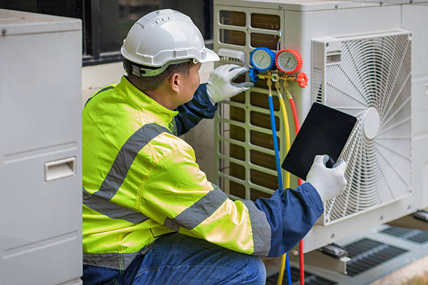 Professional Heat Pump Repair technician working in Glencoe, AL